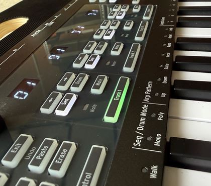 Arturia-Keystep Pro (black)